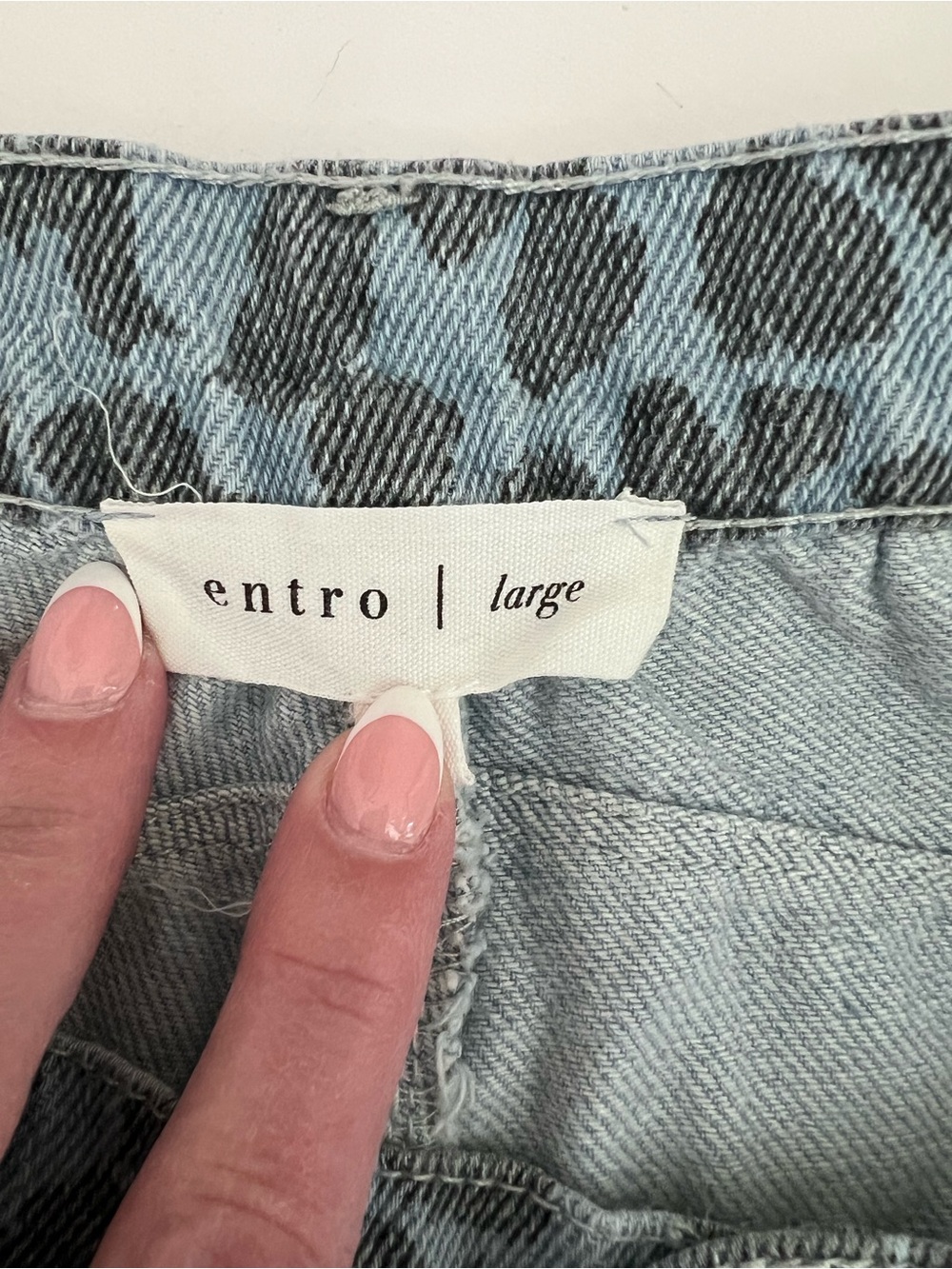 entro Light Blue Leopard-Print Wide Leg Pants - Picture 5 of 5